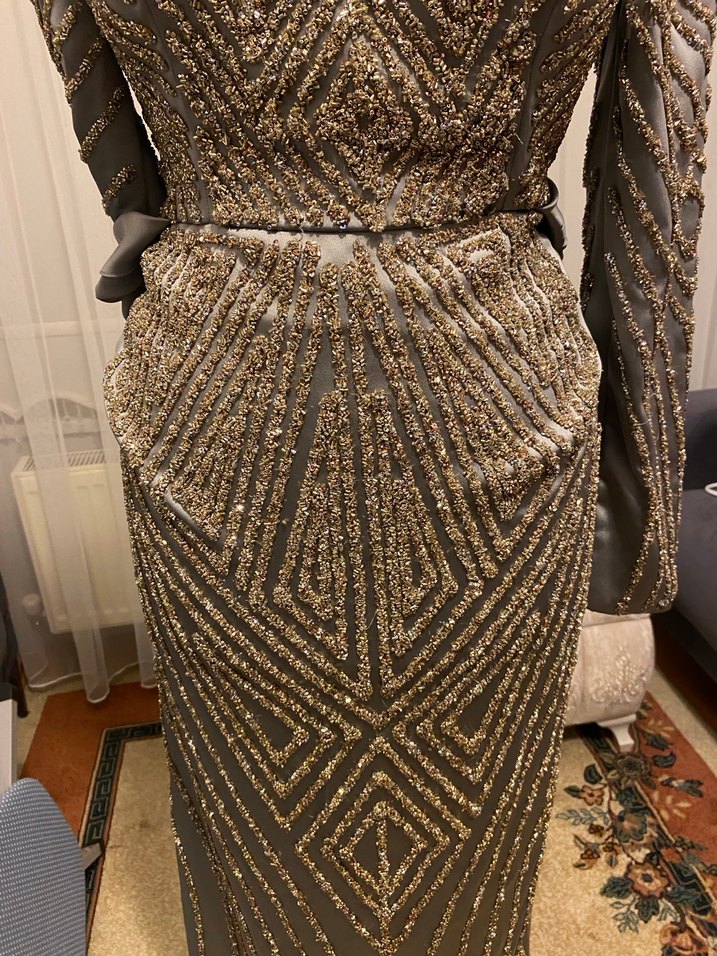 Uzun Kollu Drapeli Gri Abiye Elbise - Görsel 4