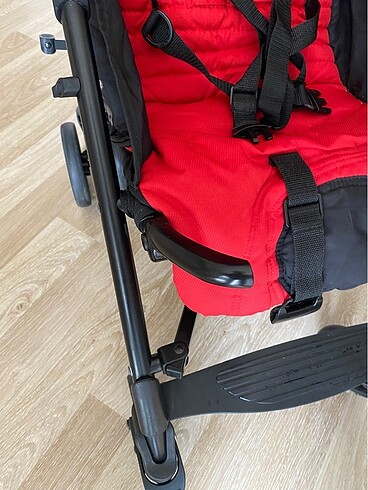 9- 36 kg Beden bordo Renk Chicco liteway baston bebek arabası
