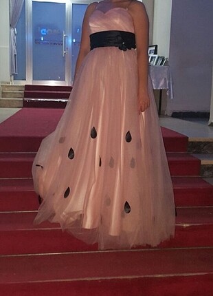 Pembe abiye