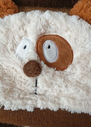 Peluş şapka