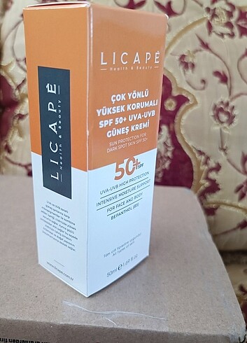  Beden Licape güneş kremi (Sıfır)