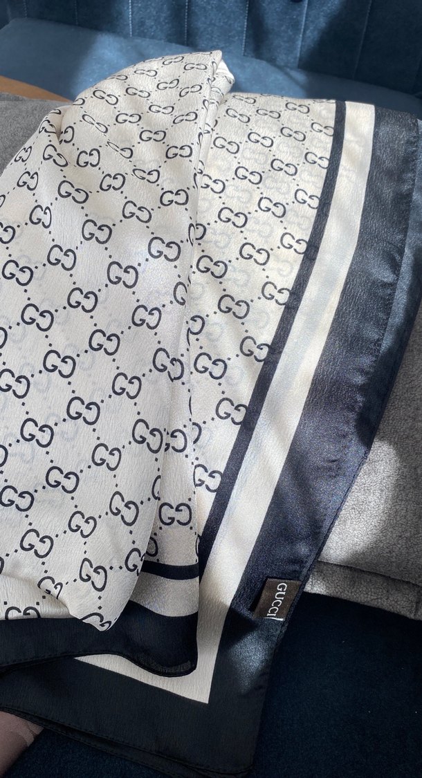 krem Gucci Şal - Görsel 3