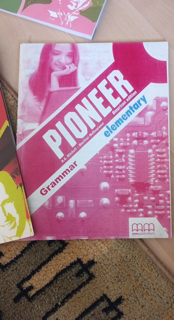PİONEER İNGİLİZCE kitap - Görsel 3