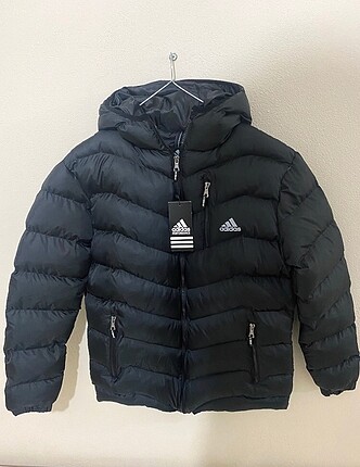 Adidas şişme mont