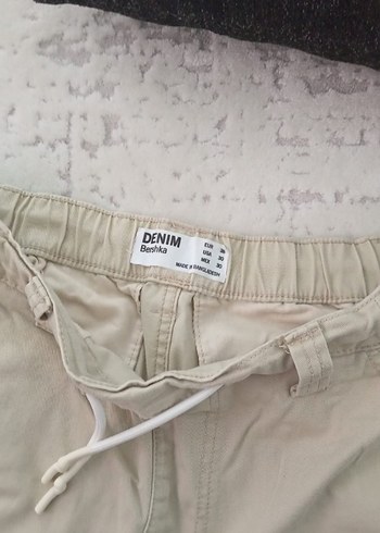 Bershka Kemer Detaylı Bej Pamuklu Pantolon
