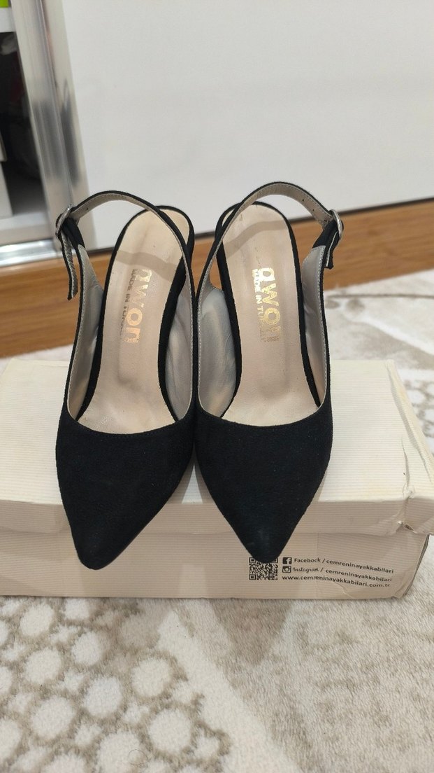 Siyah Süet Tokalı Blok Topuklu Kadın Ayakkabı - Görsel 3