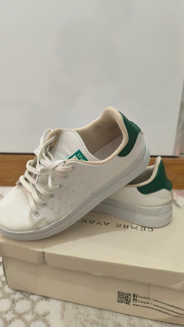 Beyaz Kadın Spor Ayakkabı - Görsel 2