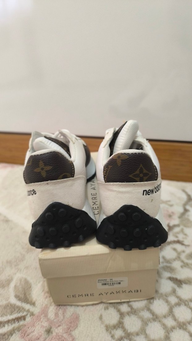 New Balance Beyaz  Spor Ayakkabı - Görsel 2