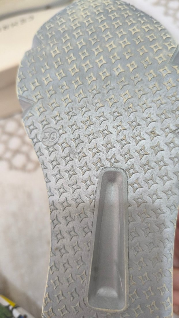 Renkli Bağcıklı Kadın Dolgu Topuk Spor Ayakkabı - Görsel 3