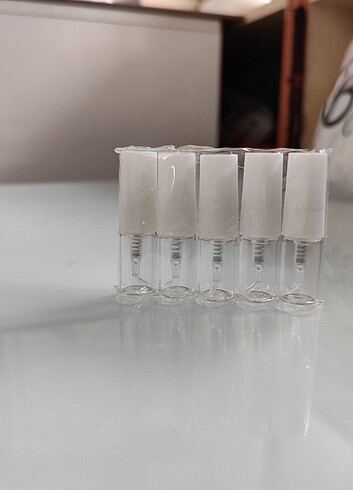 Beden Renk 2 ML cam vidalı kapaklı parfüm şişesi
