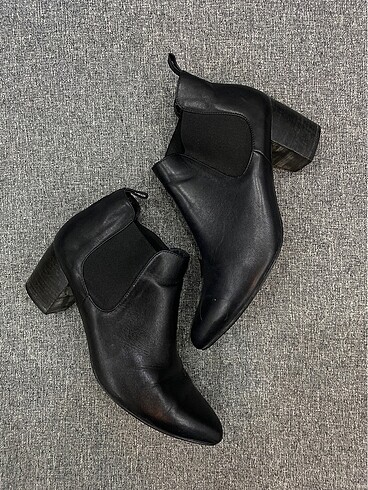 İnci bootie