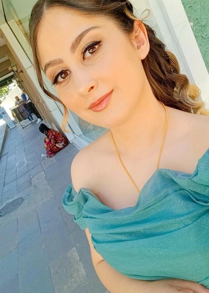 Balık yırtmaçlı abiye - Görsel 3