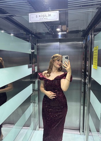 Bordo Straplez Parlak Uzun Abiye Elbise - Görsel 2