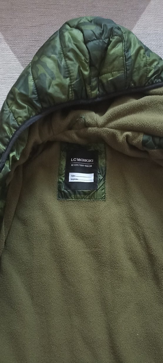 Erkek Çocuk Kamuflaj Desenli Kapüşonlu Mont - Görsel 3