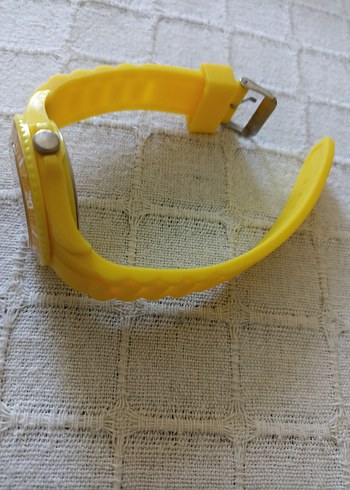 Sarı Kadın Kol Saati Tokalı - Görsel 2