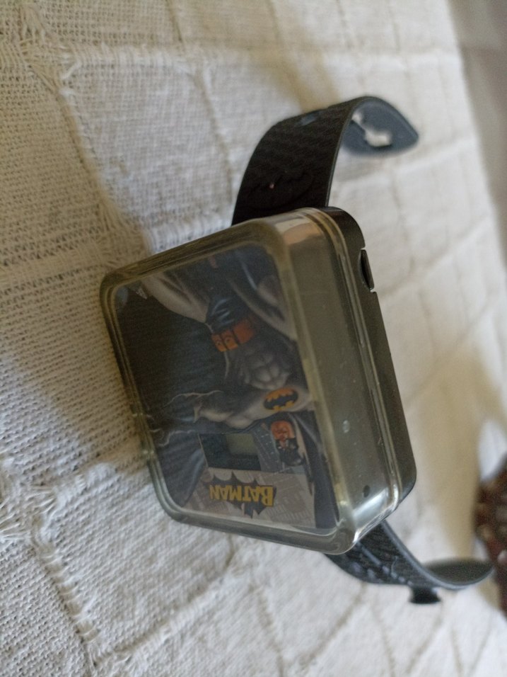 Batman Temalı Dijital Gri Akıllı Saat - Görsel 2