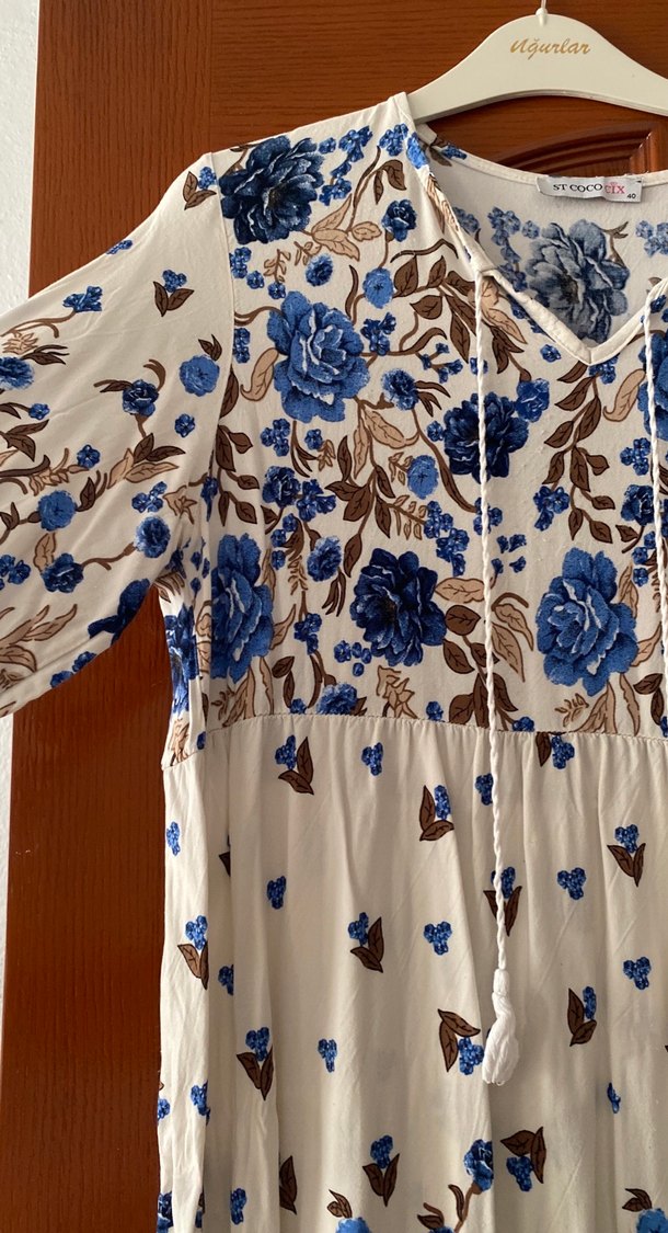 Mavi Çiçek Desenli Uzun Bohem Elbise - Görsel 4