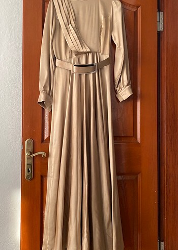 Bej Uzun Kollu Kemerli Kadın Elbise - Görsel 2