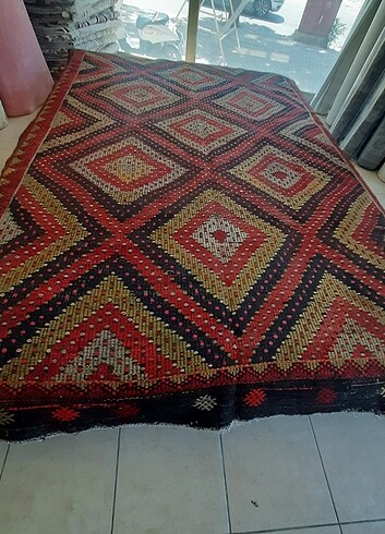 El Dokuma kilim 