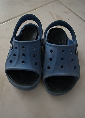 22 Beden Crocs bebek terlik