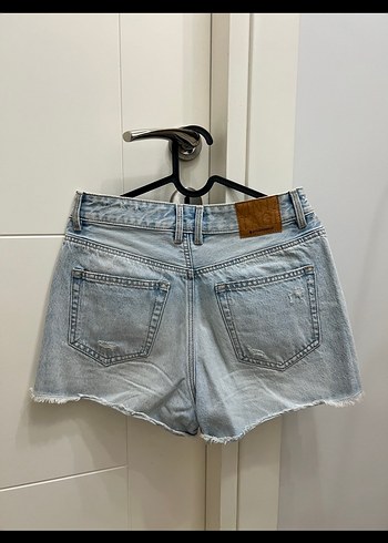s Beden mavi Renk Stradivarius Distressed Denim Şort