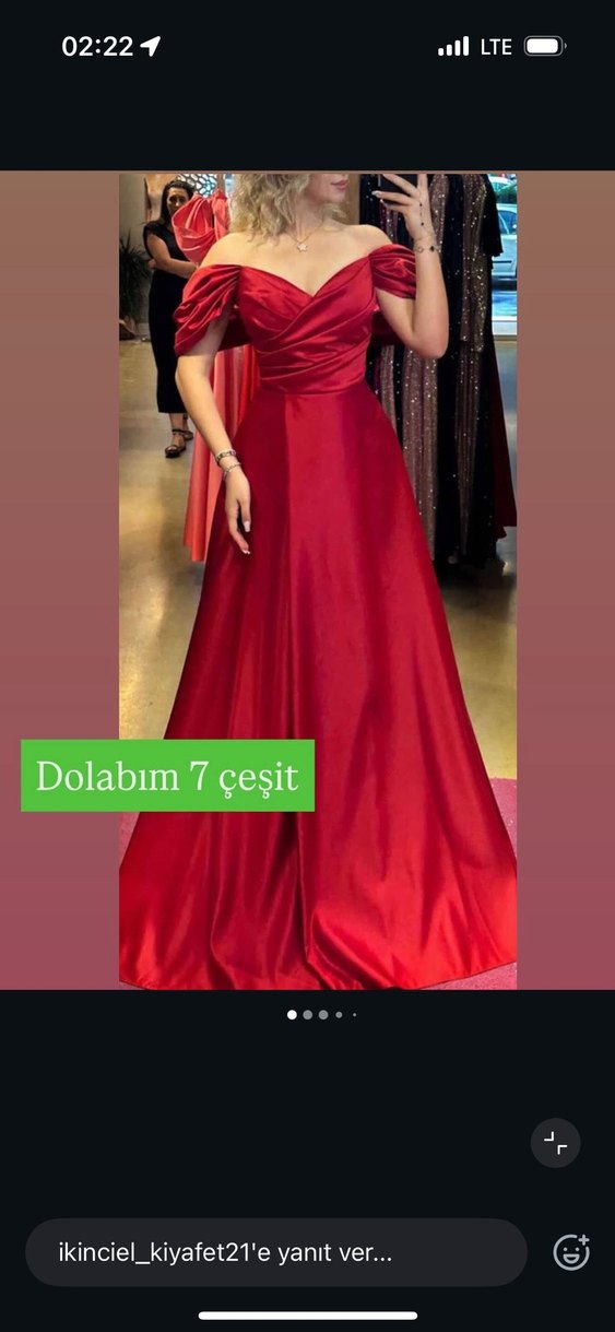 Kırmızı Drapeli Uzun Abiye Elbise - Görsel 2