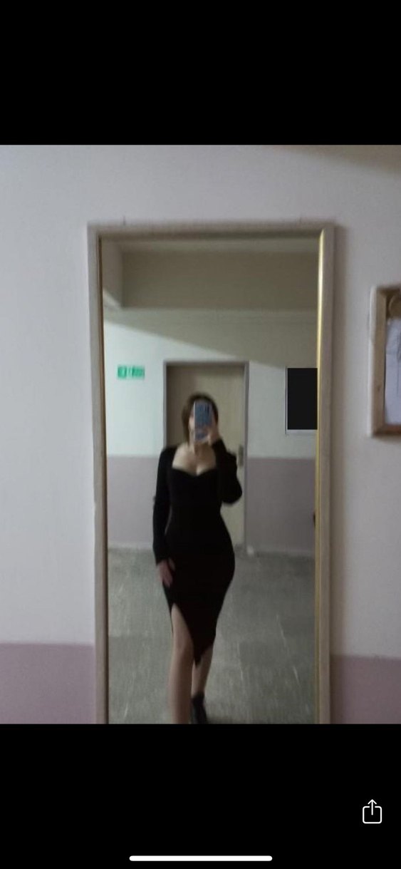 Siyah Yırtmaçlı midi elbise - Görsel 2