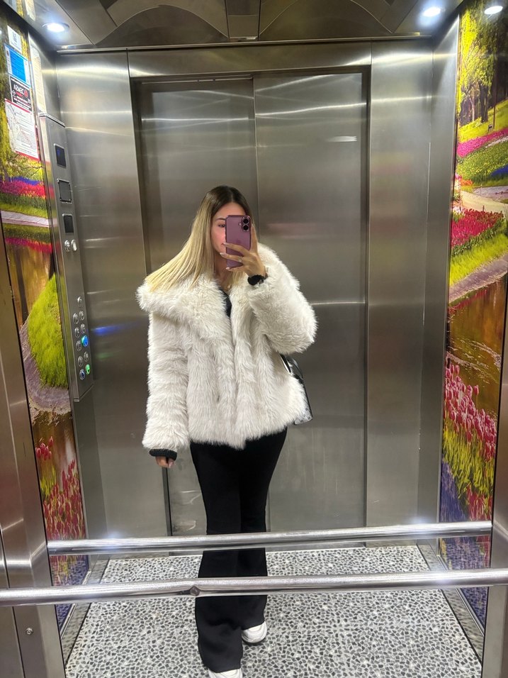 Beyaz Suni Kürk Detaylı Midi Kaban - Görsel 2