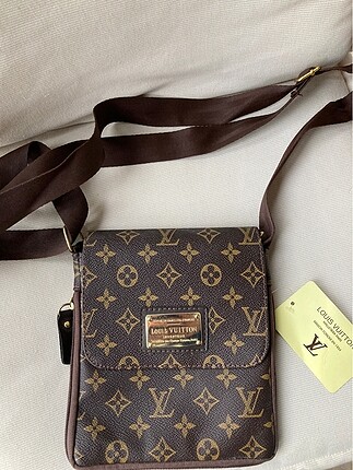 Louis vuitton postacı çanta ????
