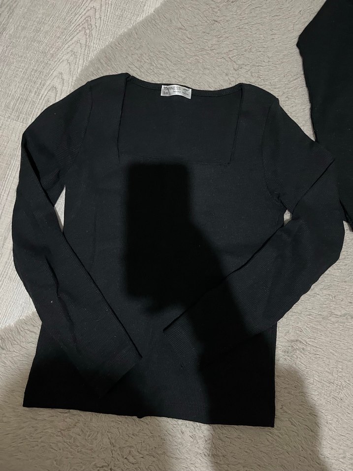 Siyah Pamuklu Uzun Kollu kare yaka Kadın Bluz - Görsel 2