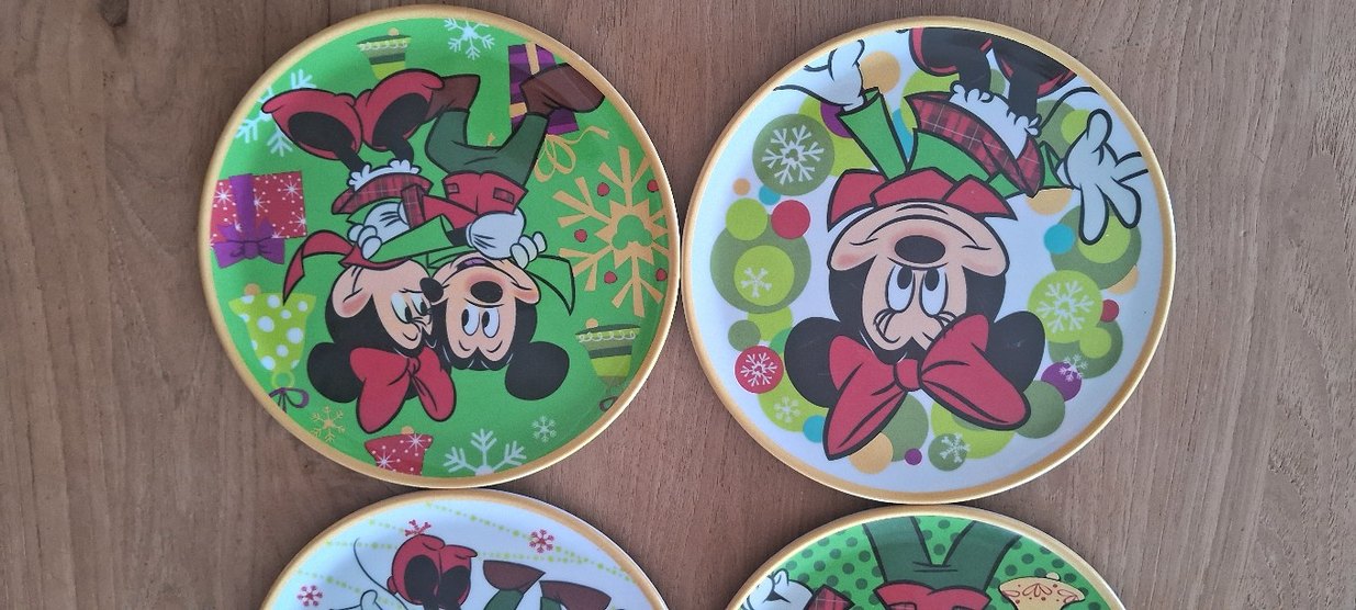 Renkli Mickey ve Minnie Yılbaşı Tabakları - Görsel 3