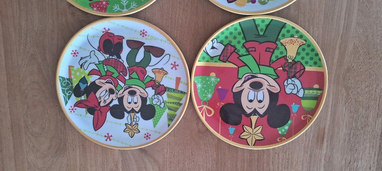 Renkli Mickey ve Minnie Yılbaşı Tabakları - Görsel 2