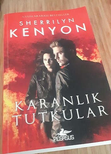 Karanlık Tutkular - Sherrilyn Kenyon
