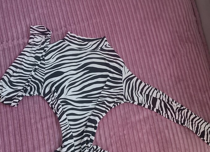 Zebra desenli body