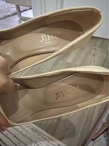 Stiletto topuklu ayakkabı - Görsel 5