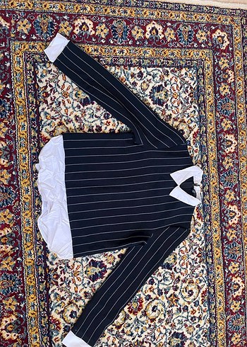 Düğmeli Yakalı Çizgili Kadın bluz - Görsel 2