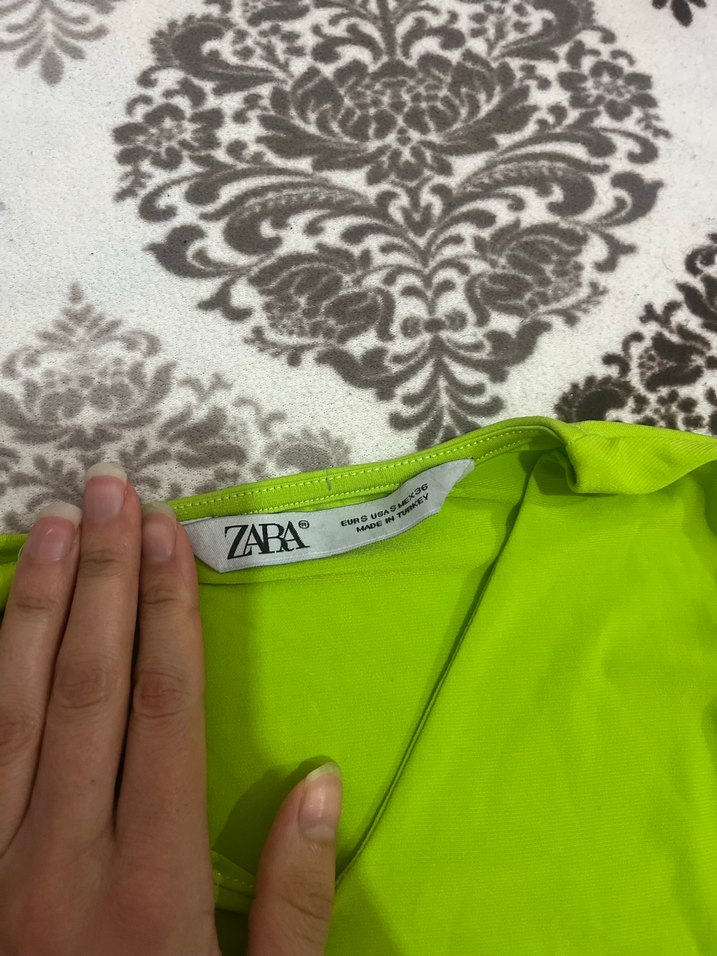 Yeşil V Yaka Uzun Kollu Kadın Bluz - Görsel 2