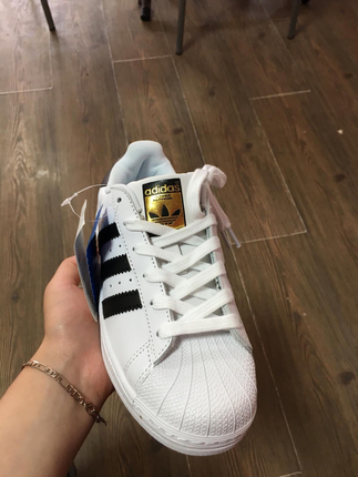 42 Beden beyaz Renk Adidas Superstar