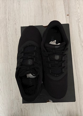 Skechers UNDER ARMOUR Siyah Erkek Spor 44