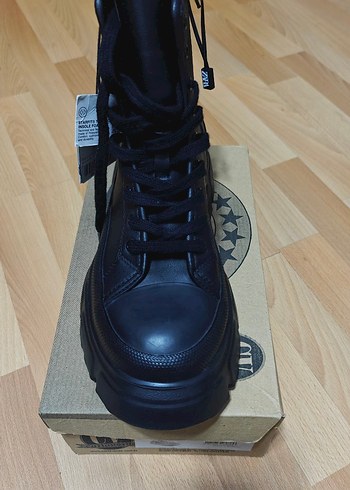 ZARA SEZONLUK TARZ BOT 40 NO - Görsel 2