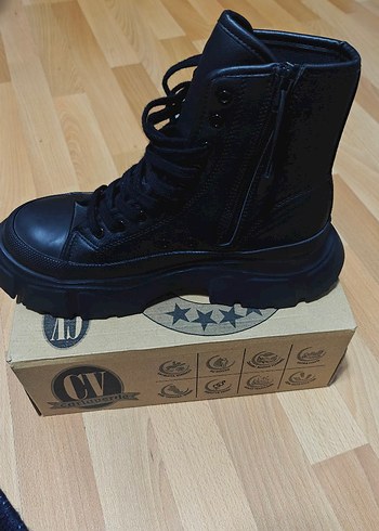 ZARA SEZONLUK TARZ BOT 40 NO - Görsel 3