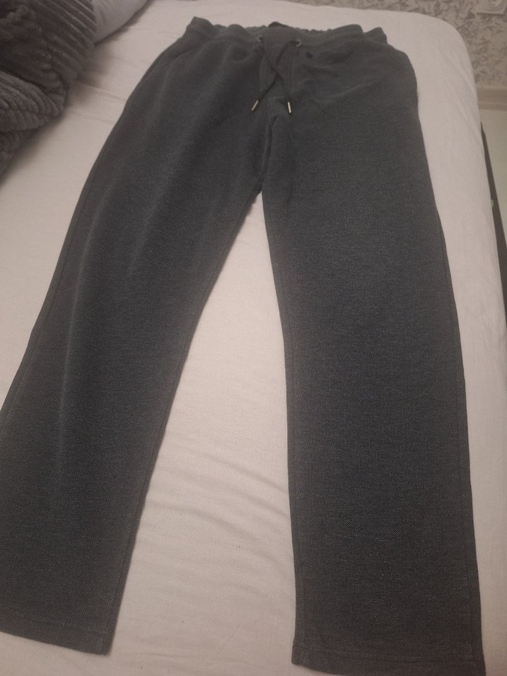 Gri Normal Kesim 1 adet yanında ucretsiz - Görsel 5