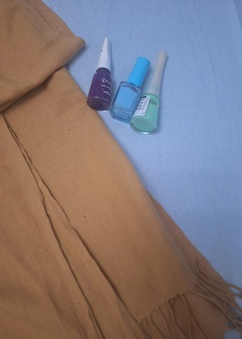 Camel Renkli Şal ve 3 oje hediye - Görsel 2