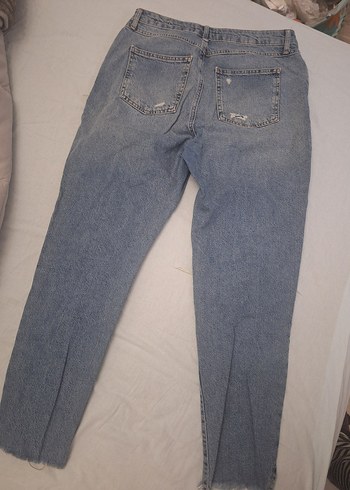 Gevşek Kesim Kadın Mavi Yırtık Kot Pantolon - Görsel 3