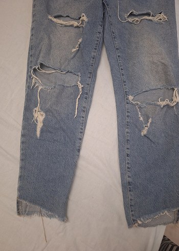 Gevşek Kesim Kadın Mavi Yırtık Kot Pantolon - Görsel 2