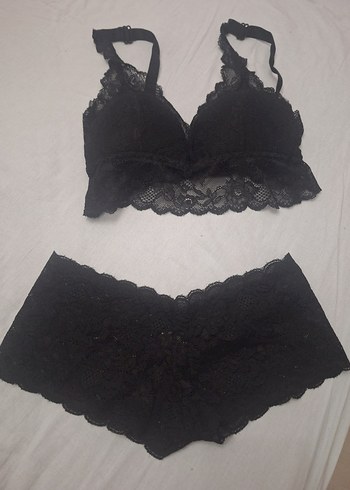 Siyah Dantelli Goth Mini Sütyen ve Külot Takımı sıfır beden 80 - Görsel 3
