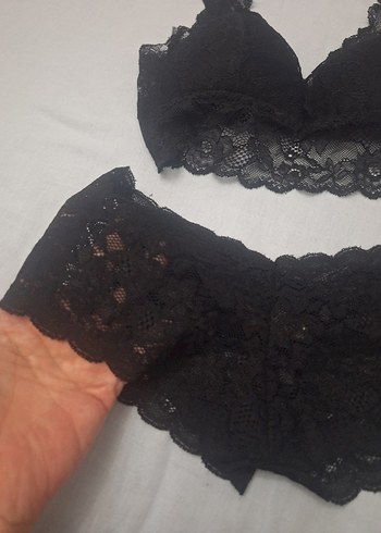 Siyah Dantelli Goth Mini Sütyen ve Külot Takımı sıfır beden 80 - Görsel 7