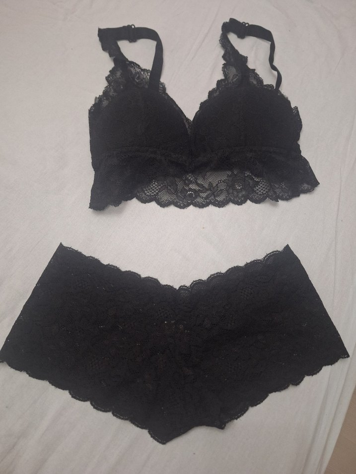 Siyah Dantelli Goth Mini Sütyen ve Külot Takımı sıfır beden 80 - Görsel 3