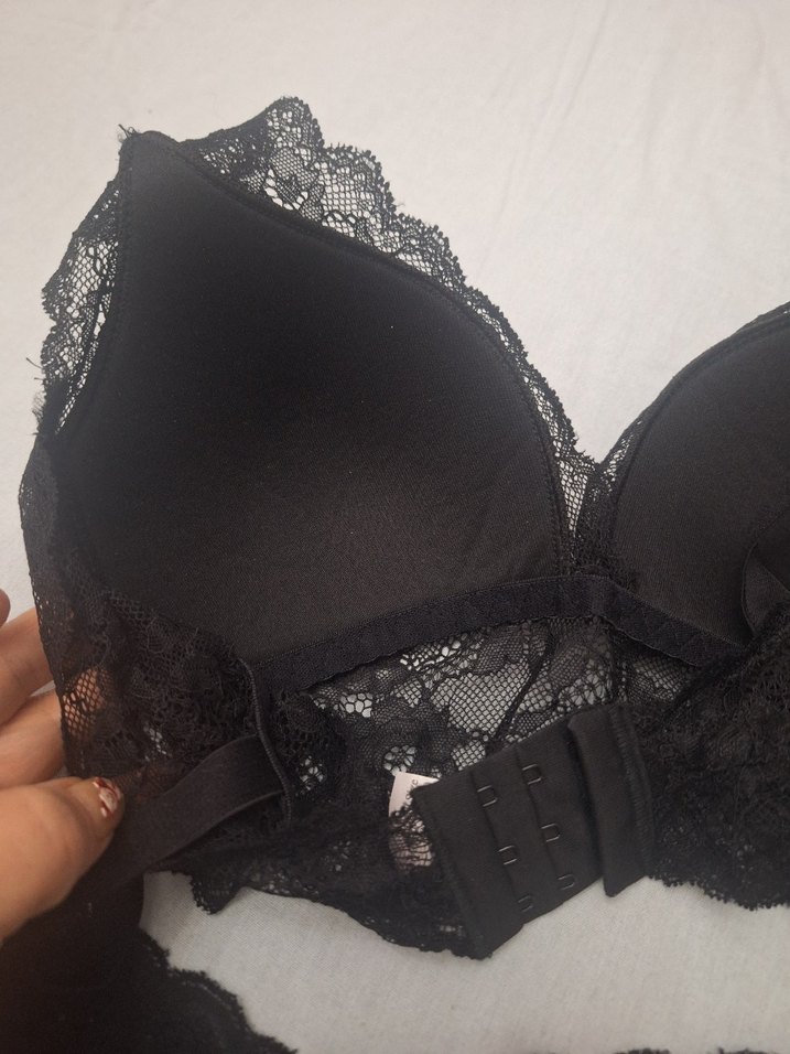 Siyah Dantelli Goth Mini Sütyen ve Külot Takımı sıfır beden 80 - Görsel 5