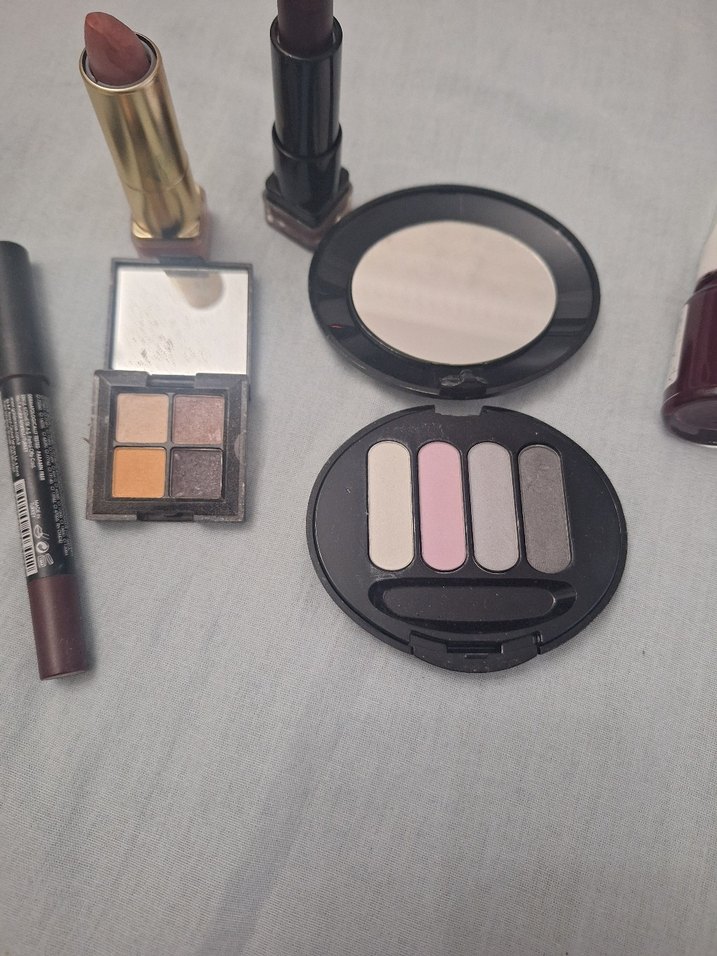 Koyu Kahverengi Makyaj Seti 3 adet oje hediyesi - Görsel 2